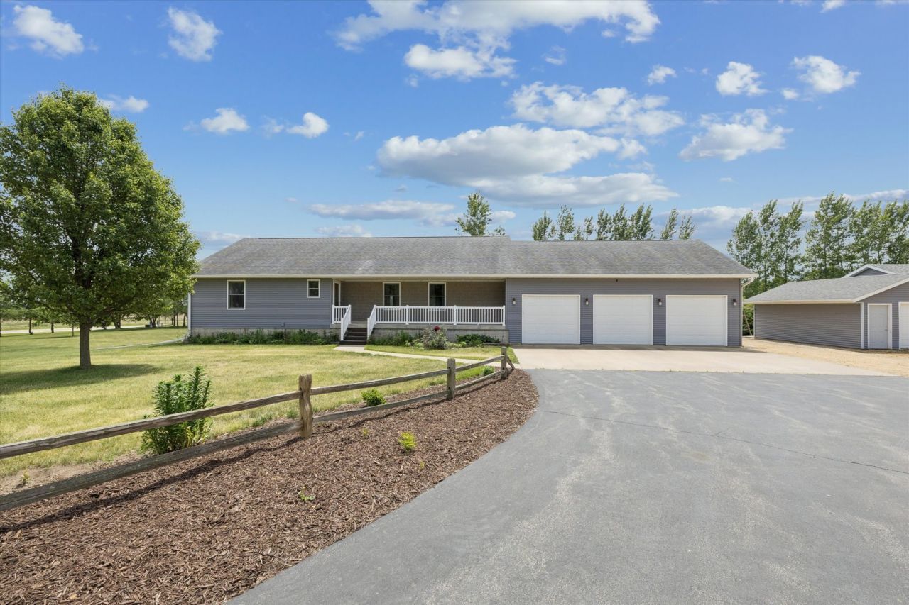 2849 262nd Street